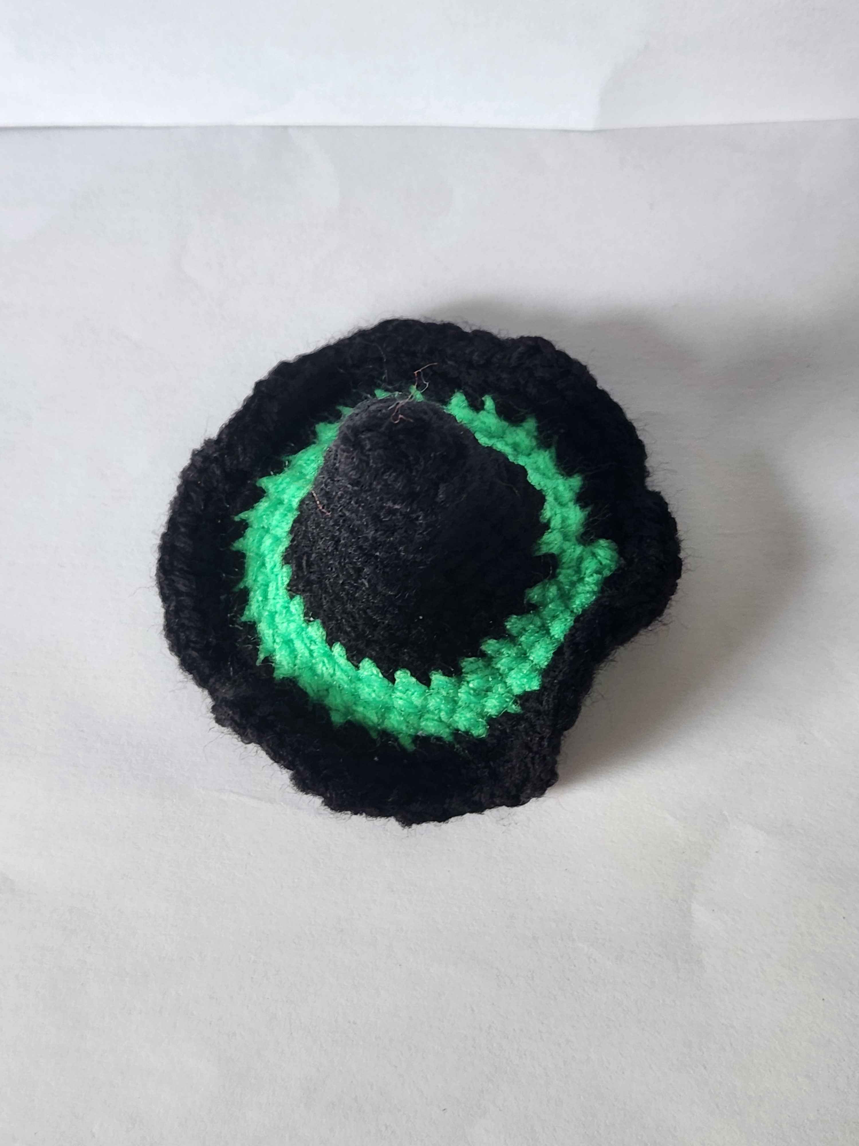 Chapeau de sorcière crochet