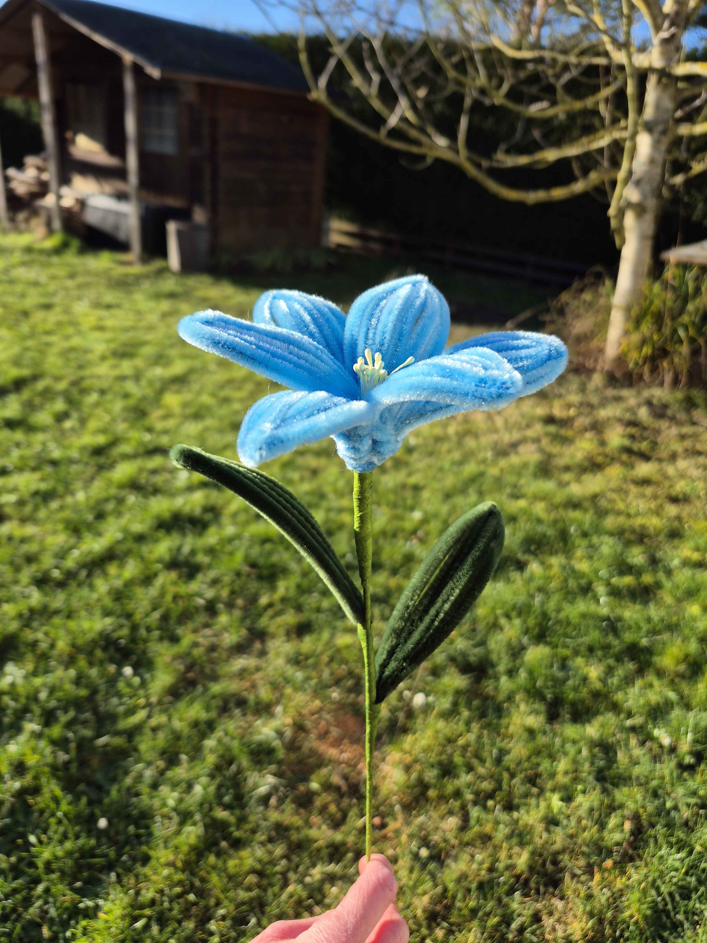Lys fil chenille