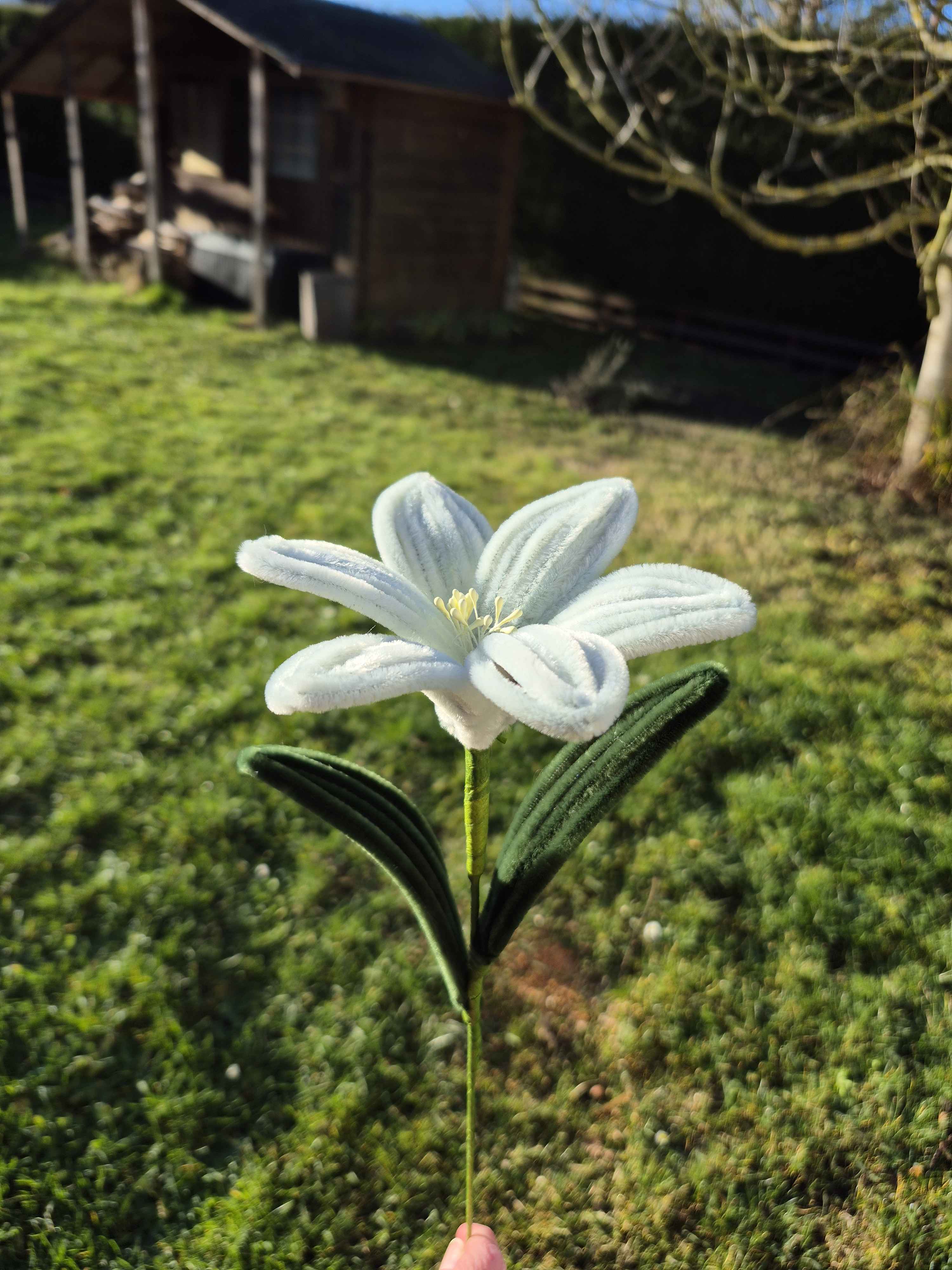 Lys fil chenille