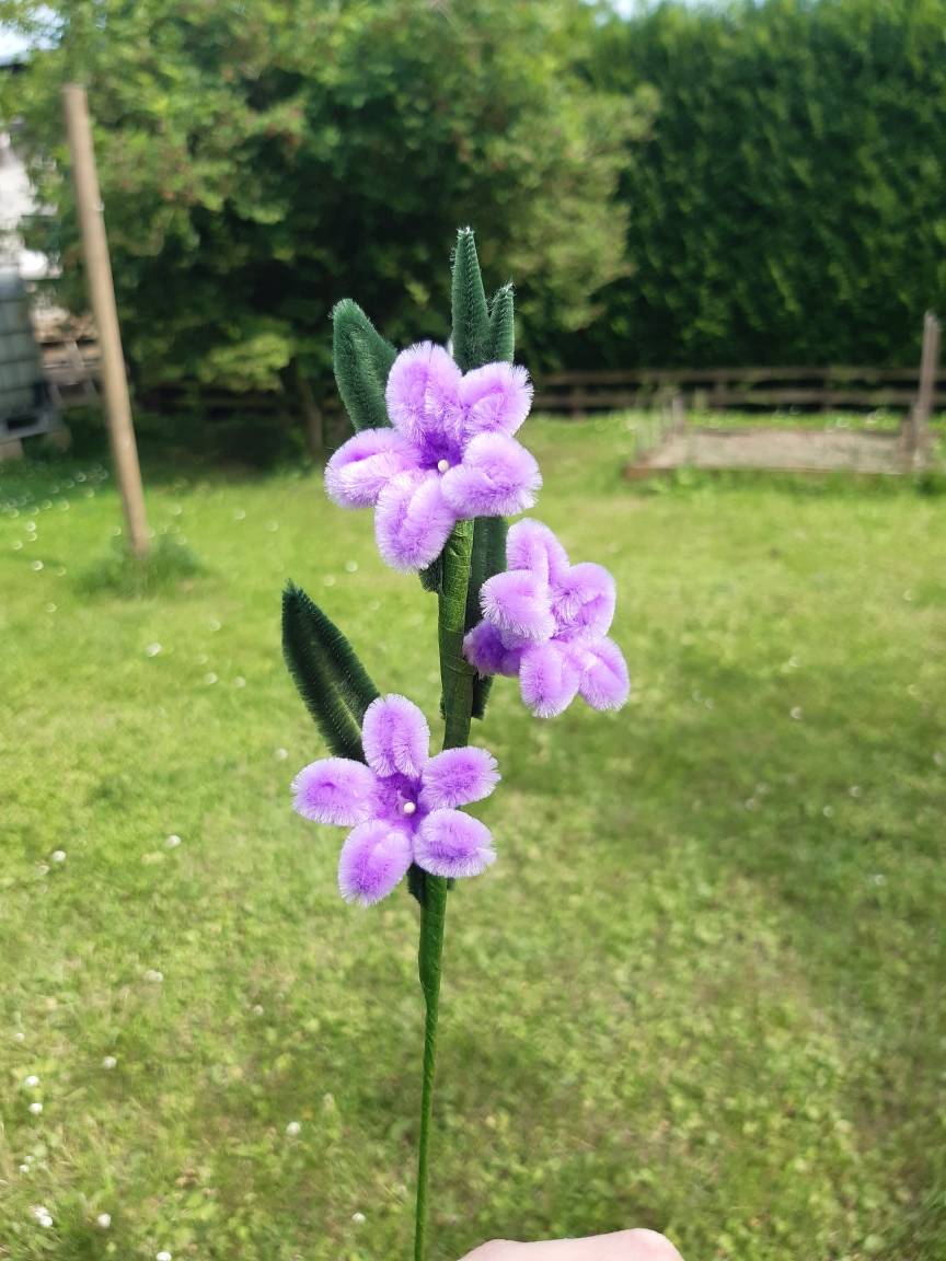 Petites fleurs fil chenille